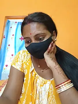 arushi_bb live cam on StripChat