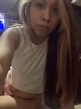 DulceHooney live cam on StripChat