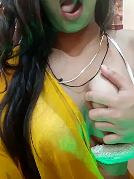 Sexy_Rossy9 live cam on StripChat