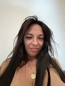 Almmaxxxx live sex cam