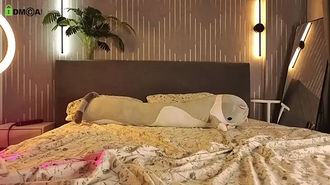 VivienRoss_ live cam on StripChat