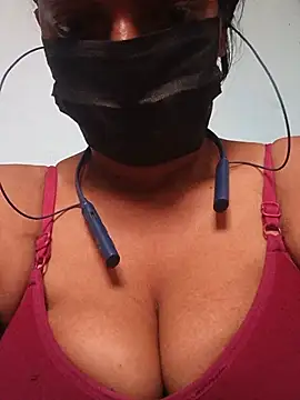 cutesonuuuu live cam on StripChat