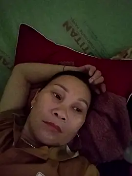 Alisa_x9x live cam on StripChat