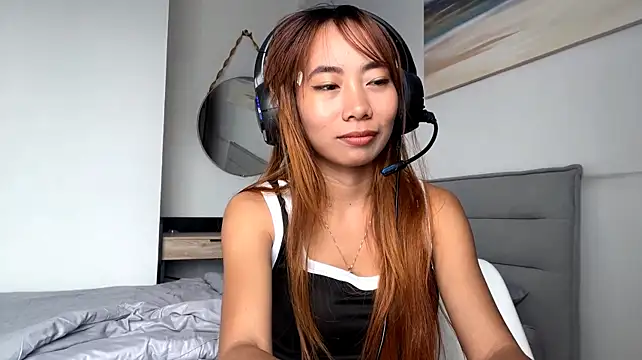 PiaSwida live cam on StripChat