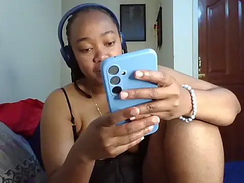 atara_seren live cam on StripChat