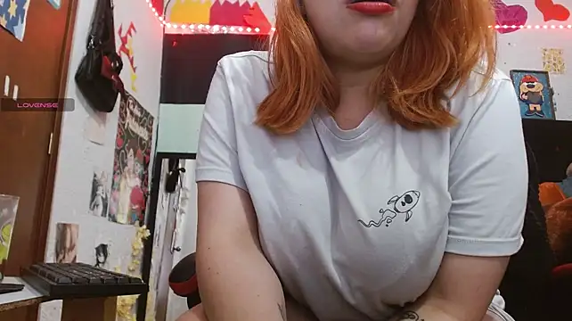 Saray_extrovert_ live cam on StripChat