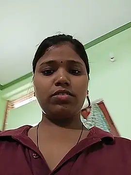 hotrinastudent live sex cam
