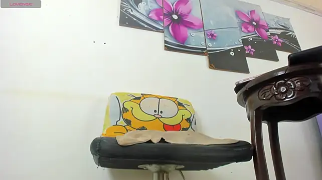 baiolethX live cam on StripChat