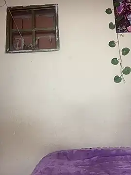 _KittyQueen12 live sex cam