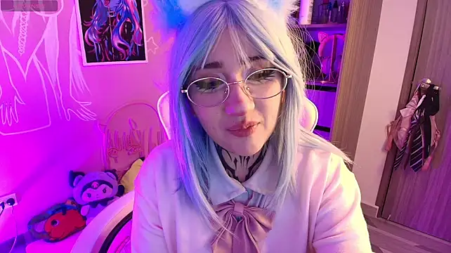 Miwa_violet live cam on StripChat