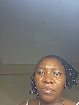 kisserhotter live cam on StripChat