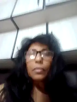 MsAttitude live cam on StripChat