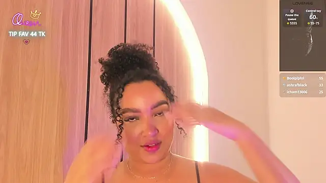 cloe_25 live cam on StripChat