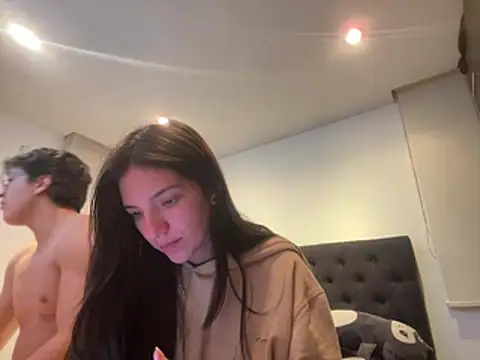 DesireLuxe live cam on StripChat