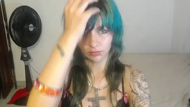 Angel__Dreams live cam on StripChat