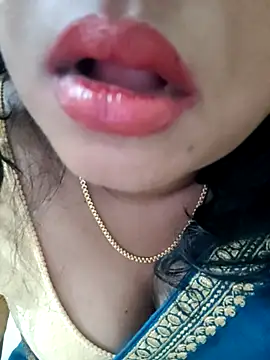 Ramya_369 live cam on StripChat