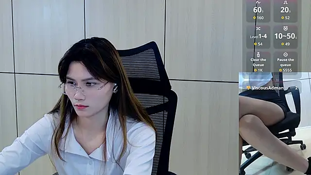 zhen-68 live cam on StripChat