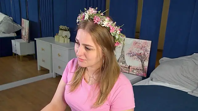 EllaBells live cam on StripChat