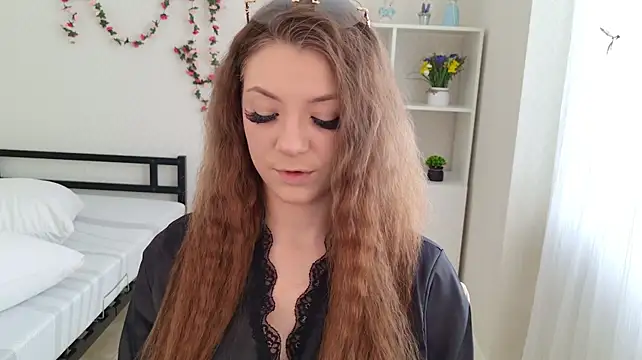 Amanda_Grasy live cam on StripChat