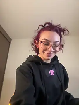 Red_kytty6 live cam on StripChat