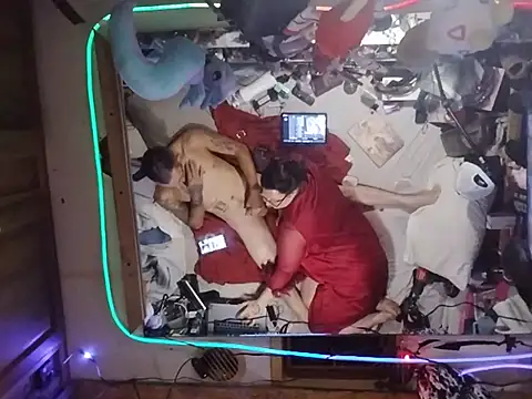 UnwantD live cam on StripChat