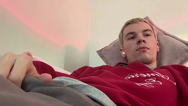 Jeremy1Scott live sex cam