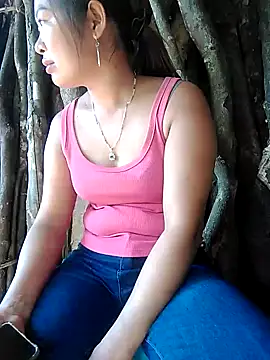 Coke2002 live cam on StripChat