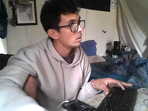 lapradoodel live cam on StripChat
