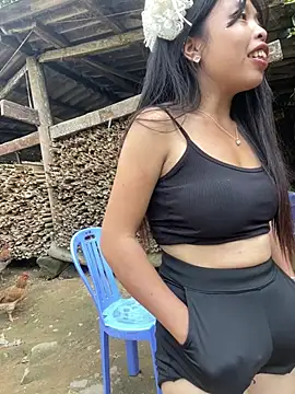 Hikomy- live cam on StripChat