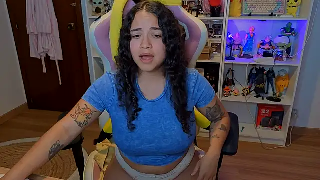Sweet_sully__ live sex cam