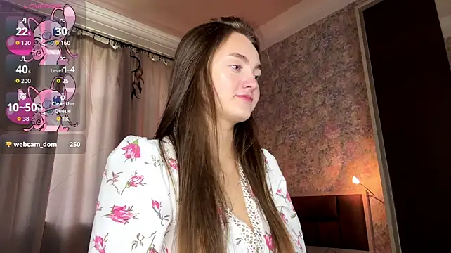 LoraDavi live cam on StripChat
