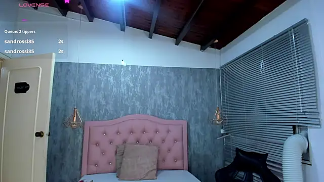 lissa_jhonsoon live cam on StripChat