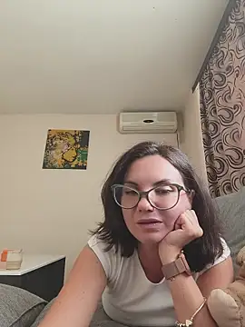 Diamond_Monna live cam on StripChat