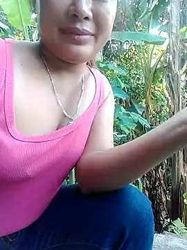 Coke2002 live cam on StripChat