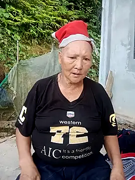 BigAss-Vietnames live sex cam