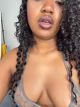MilaTeenX