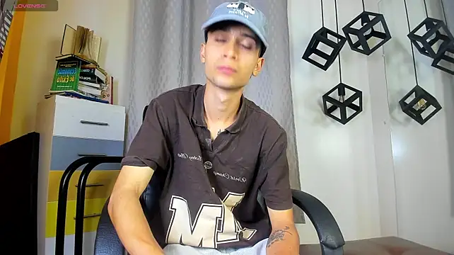 LucassSmith11 live sex cam
