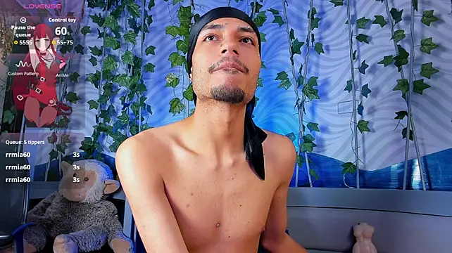 ItsZairen live sex cam