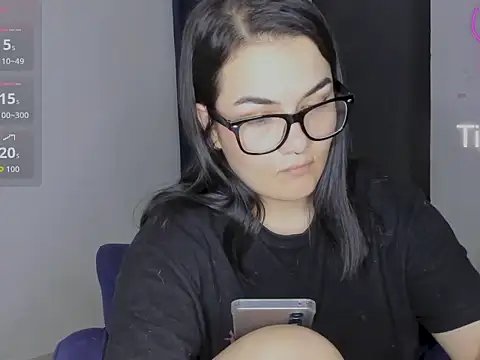 Babe-sofi live cam on StripChat