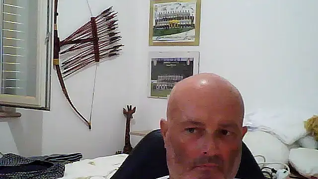 Alexis_Bull live cam on StripChat