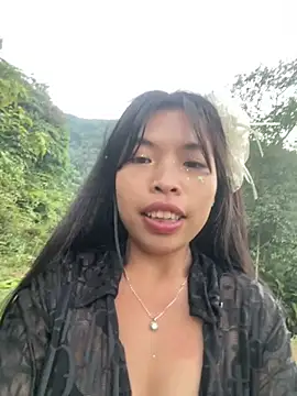 Hikomy- live cam on StripChat