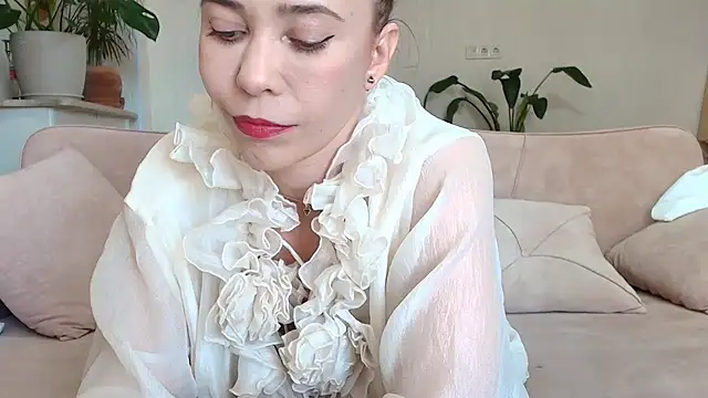 Gargona1 live cam on StripChat