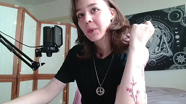 Mysterious_Toy live cam on StripChat