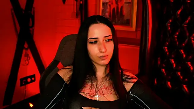 MonicaLowes live cam on StripChat