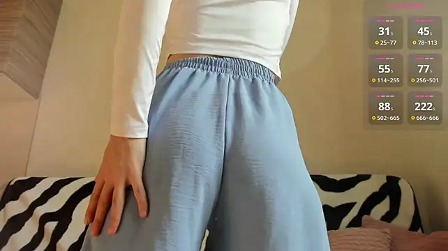ErlinaBuoy live sex cam