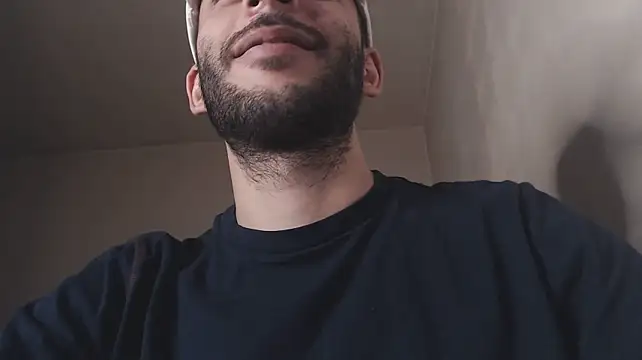 henryaxe live cam on StripChat