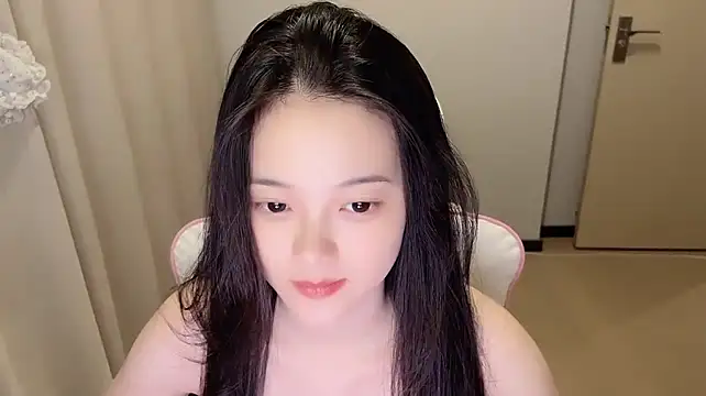 max688 live cam on StripChat