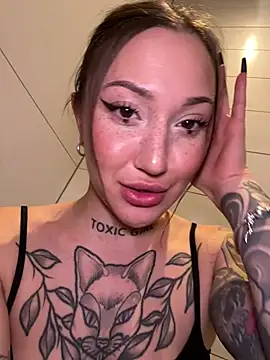 SaintSquirt live cam on StripChat