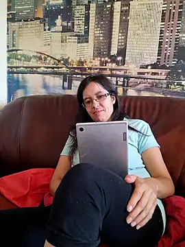 rposhta1991 live cam on StripChat