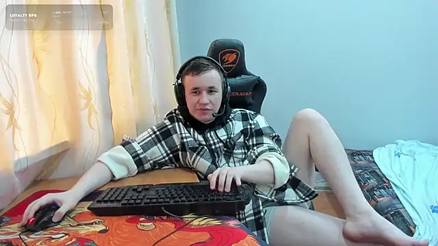 iliaskrislove live cam on StripChat